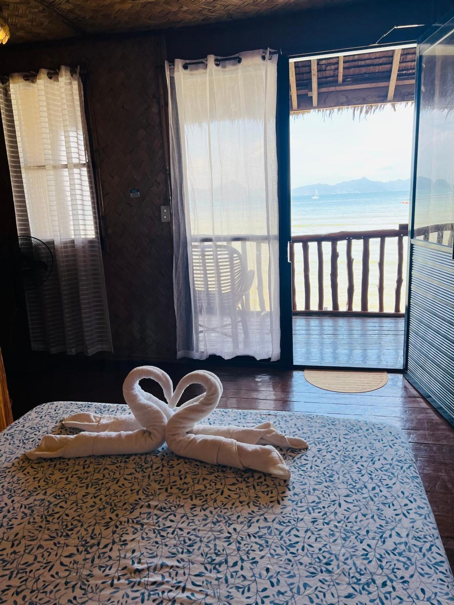Hut Sunset View Hotel El Nido Bagian luar foto